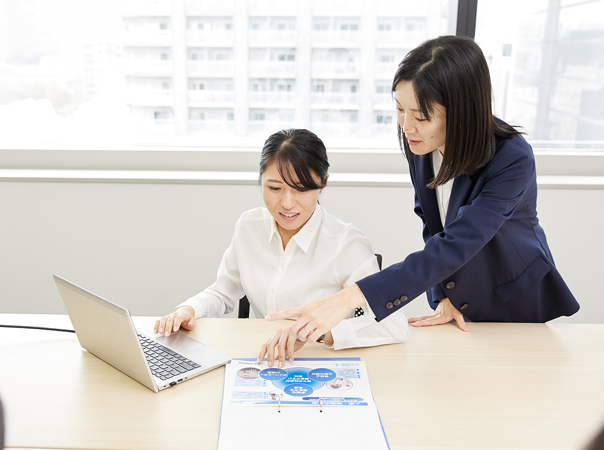 社会づくりのプロフェッショナルを<br class="over-xml">目指すための人材育成、研修制度を整備
